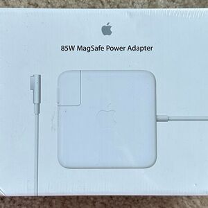 Apple 85W MagSafe Power Adapter — White